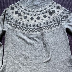 COZY SWEATER 🤍🤍 size women’s xs